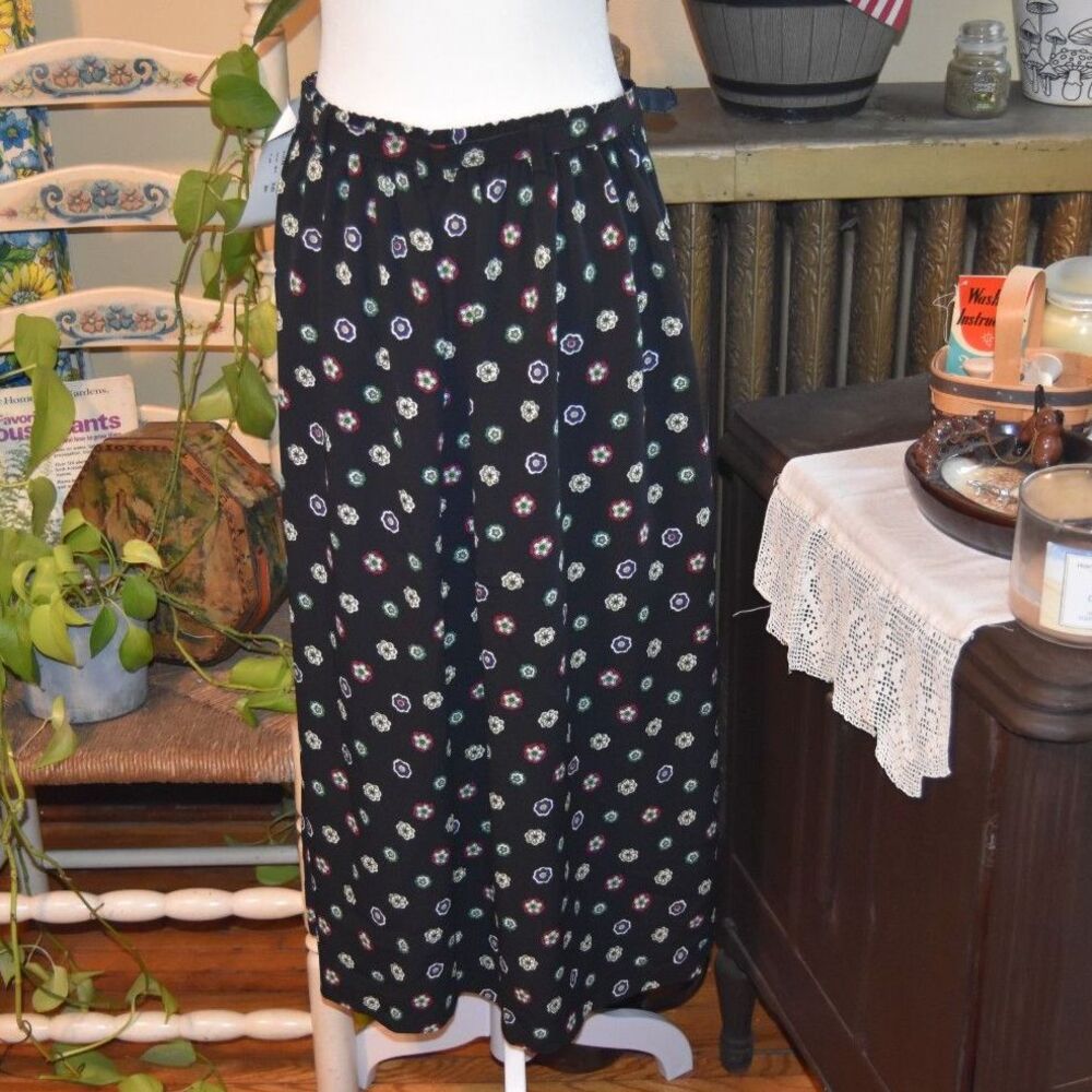 NWT Vintage 90s FT Studio Floral Midi Skirt W Belt Made in Canada Size 14
